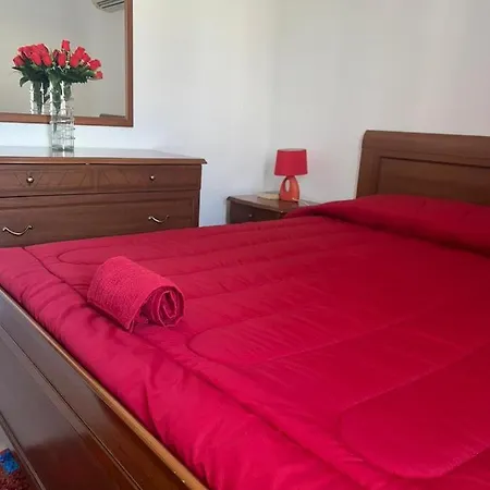 Marias Spacious Aparment